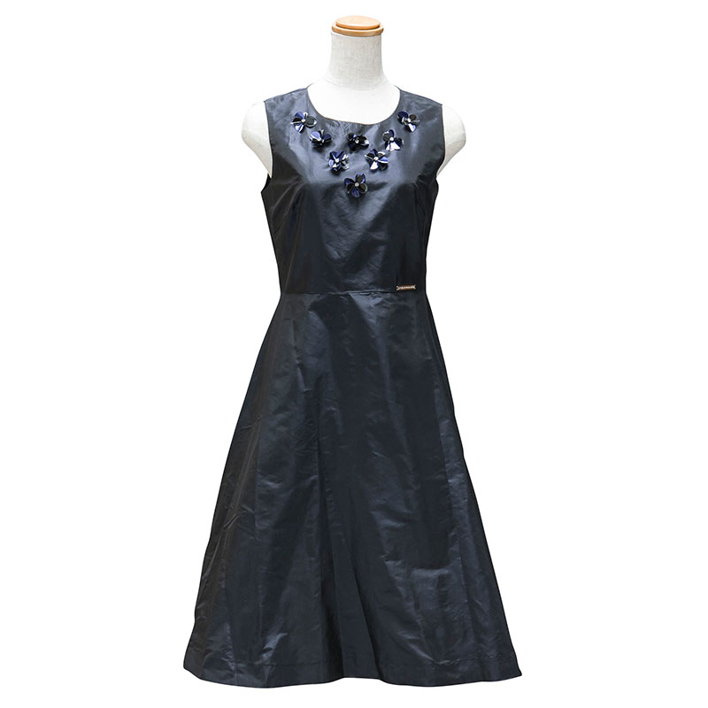 シルクタフタワンピース｜ トーヨーキッチンスタイル公式オンライン