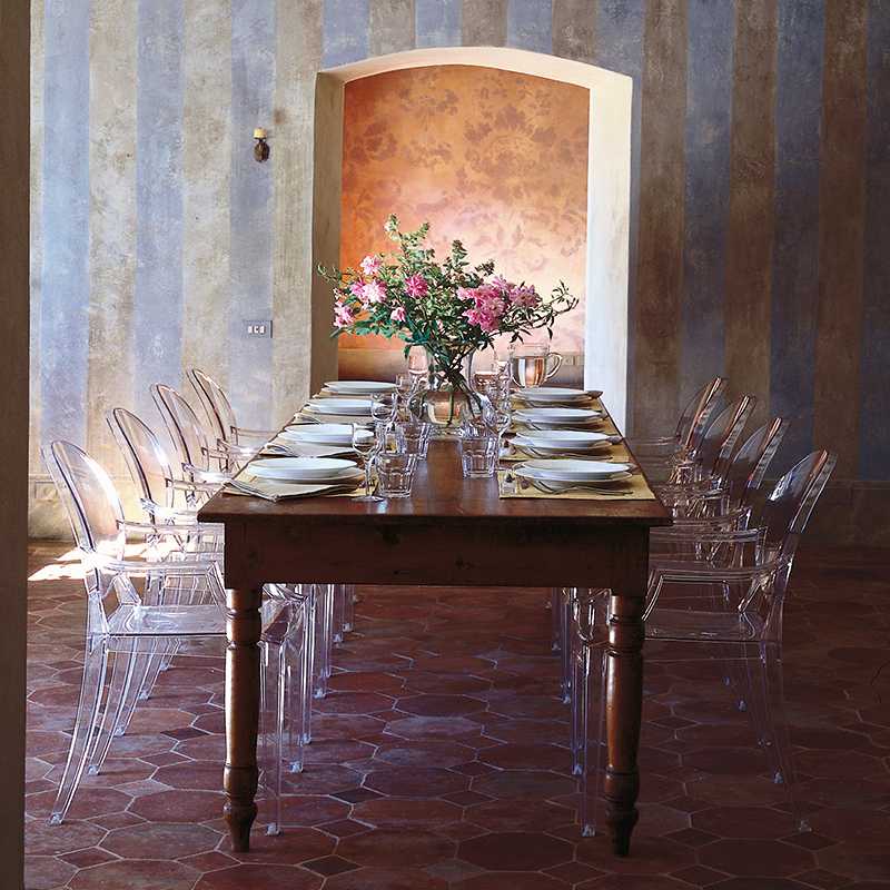 Kartell カルテル LOUIS GHOST　ルイゴースト チェア2脚 ルイゴースト（2脚入）｜ トーヨーキッチンスタイル公式オンライン