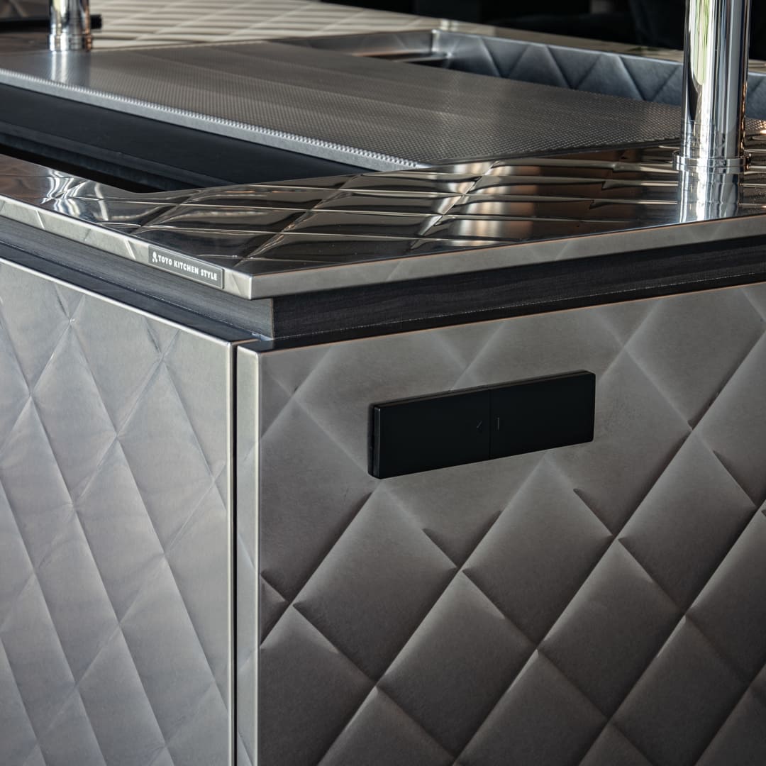 PORTO・CARO2オプション キッチン用2口コンセント(ブラック)