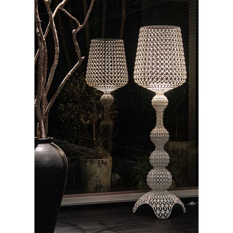 Kartell(カルテル) スパークルL テーブル｜Kartell｜カルテルオフィシャルサイト