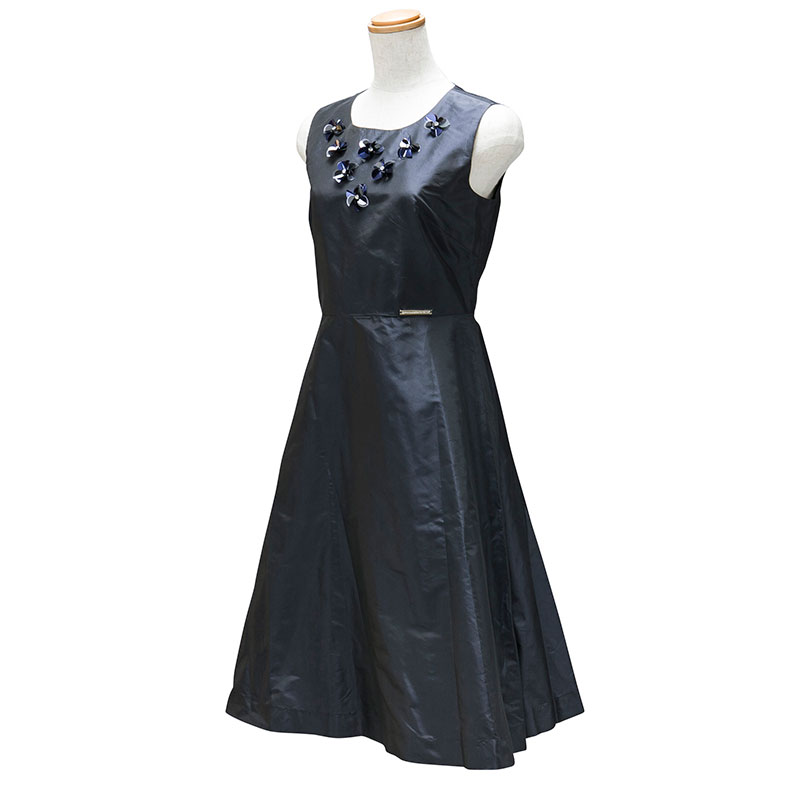 シルクタフタワンピース｜ トーヨーキッチンスタイル公式オンライン