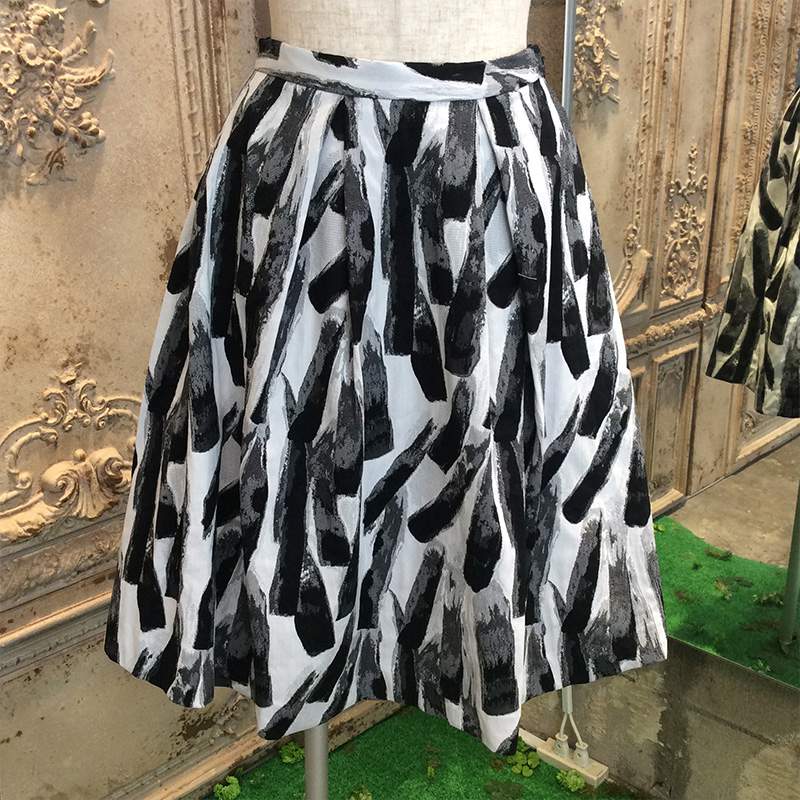 カーボンスカート スカート