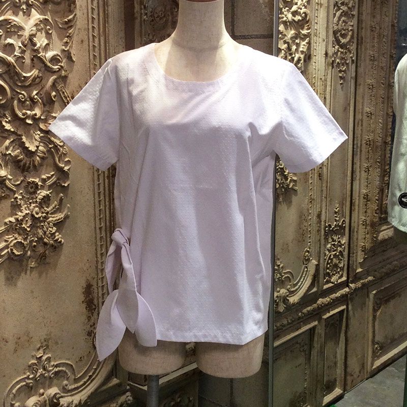 ホワイトTウィズボウ トップス