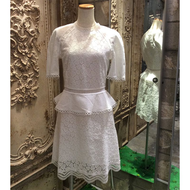 ラブサンガロドレス ドレス