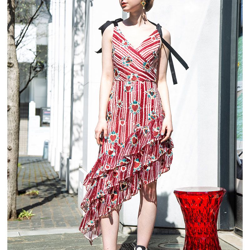 シークインハートウィズサクレッドハートエンベリッシュドドレス ドレス