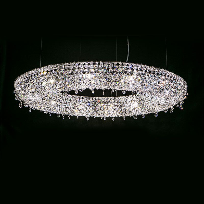 ループ80 シャンデリア