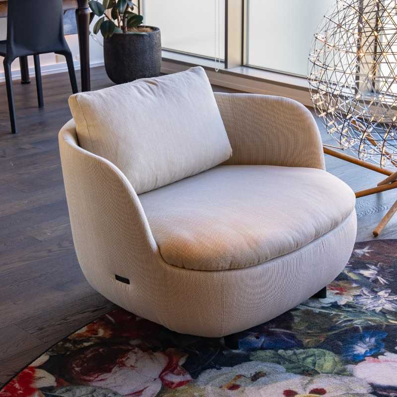 バートカナペアームチェア moooi | モーイ