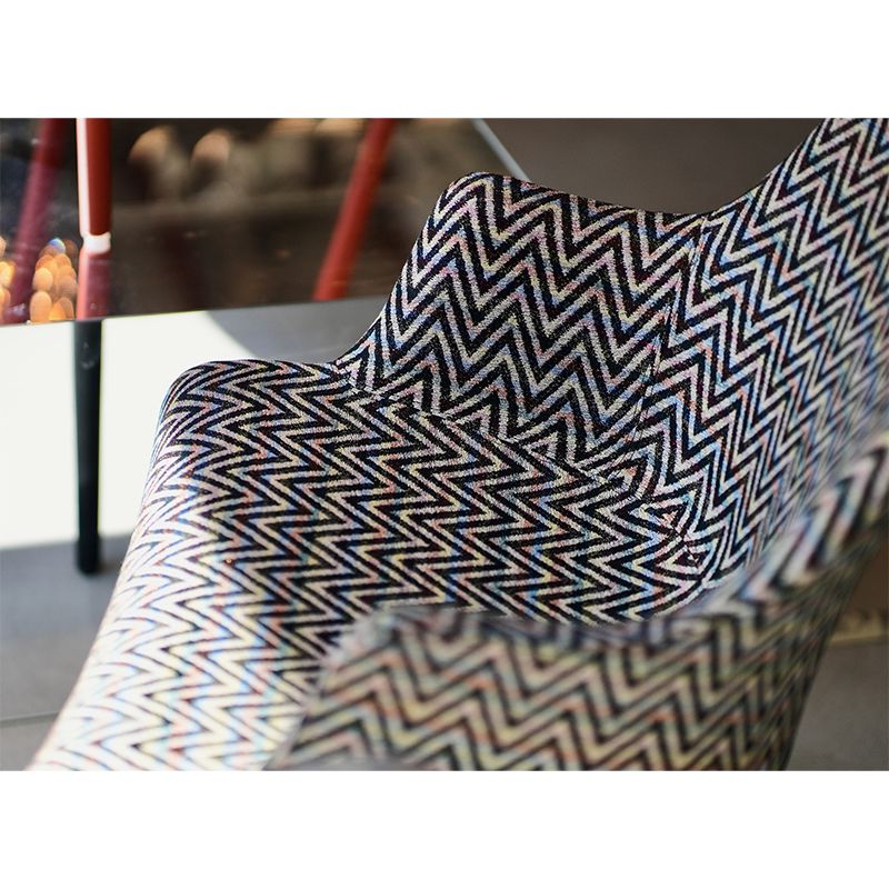 送料無料！MISSONI ミッソーニ 希少 おしゃれインテリア幾何学柄ラグ✨ 送料無料！MISSONI ミッソーニ 希少 おしゃれインテリア幾何学柄ラグ