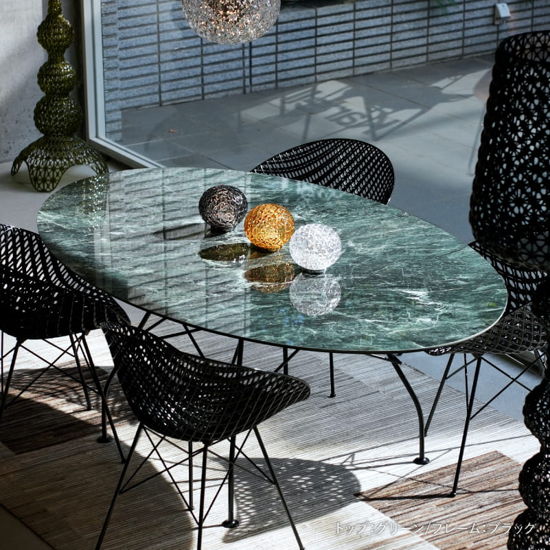 ドイツ HEIBI アイアン タイルトップテーブル リビング センター ガーデン ドイツ HEIBI アイアン タイルトップテーブル リビング センター ガーデン