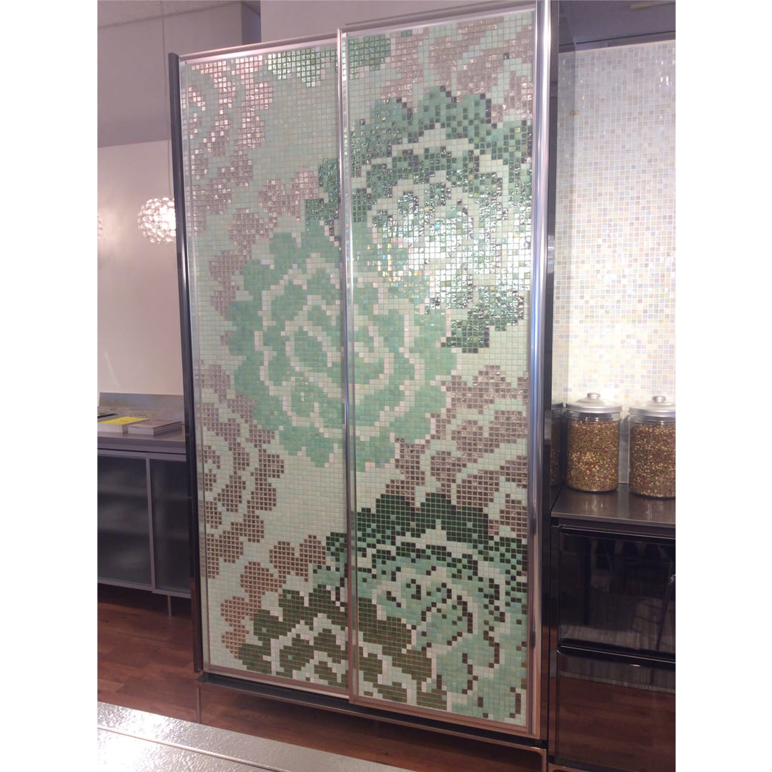 W124/D43/H231.9cm マイアミ収納（棚板）SICIS扉 INO脚【アウトレット品】 収納