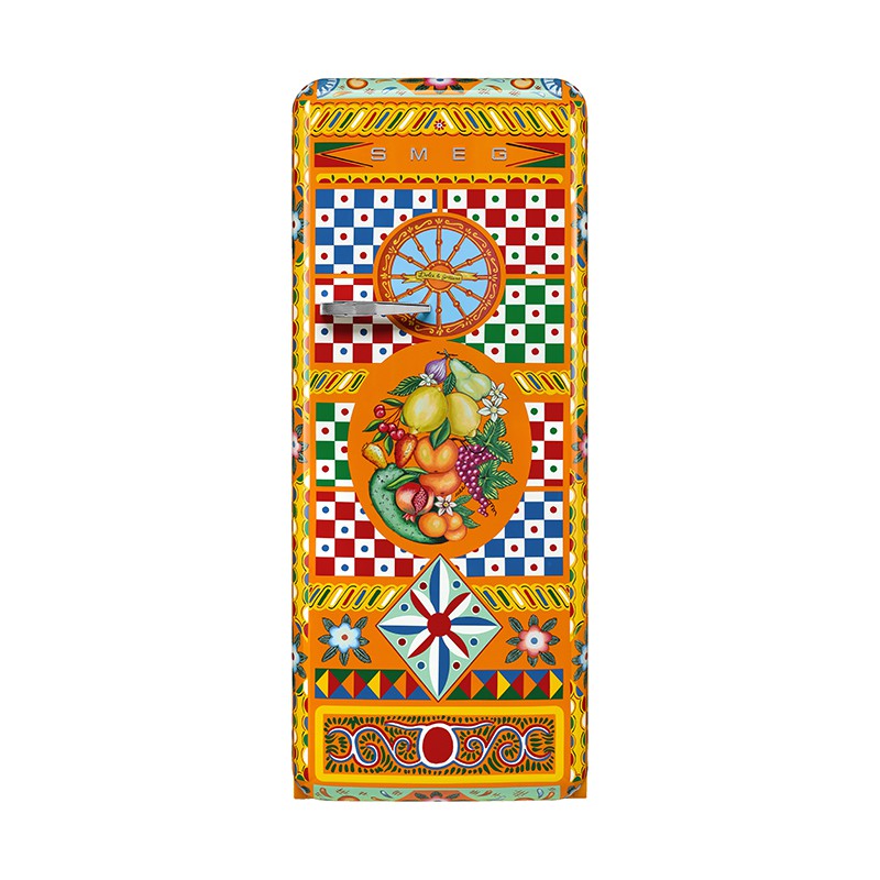 ドルチェ&ガッバーナ冷蔵庫 smeg｜スメッグ