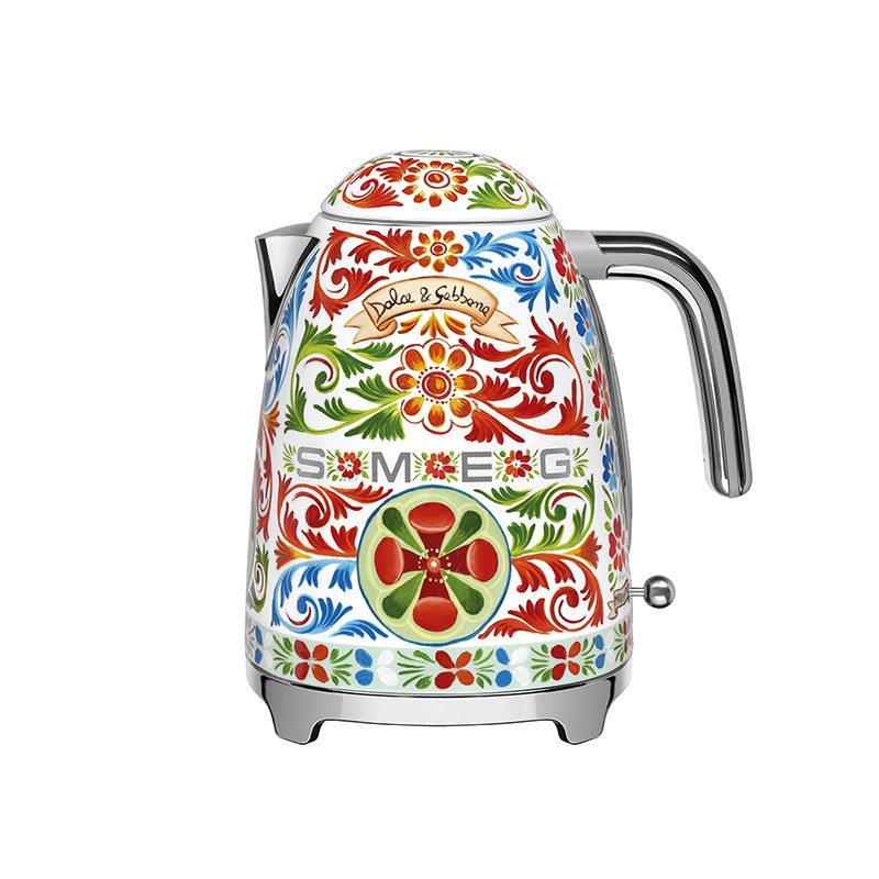ドルチェ&ガッバーナケトル smeg｜スメッグ
