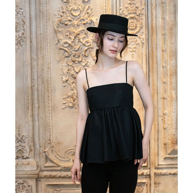 ペプラムトップ トップス