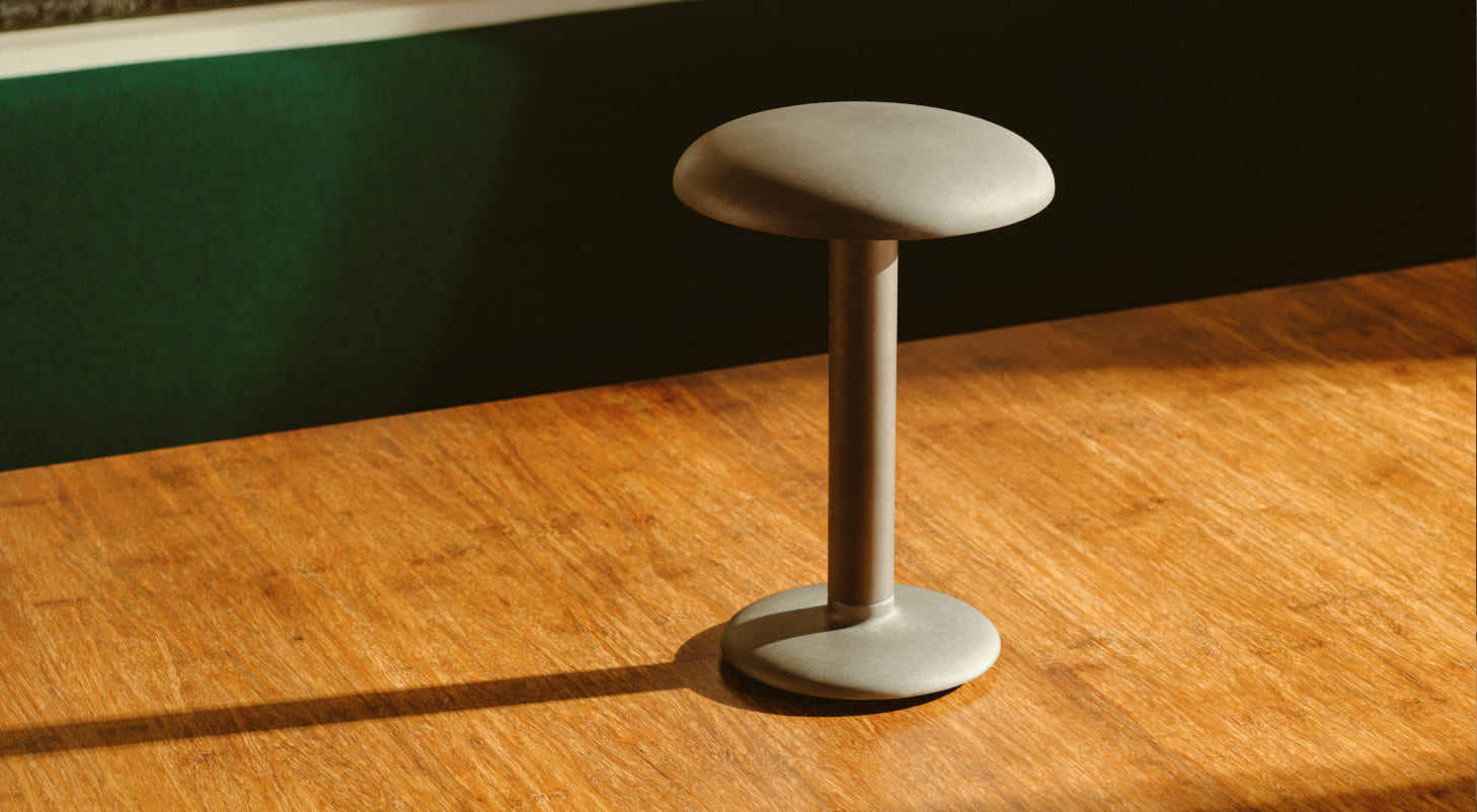 BRANDS FLOS　フロス　照明　グスタヴ