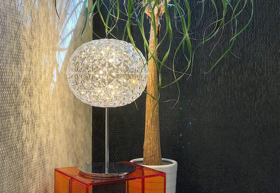 トーヨーキッチンスタイル カルテル Kartell 照明 プラネット 吉岡徳仁 選び方ガイド