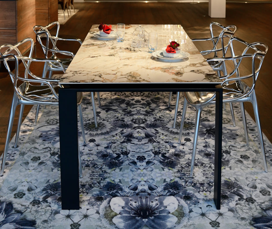 トーヨーキッチンスタイル カルテル Kartell テーブル フォー