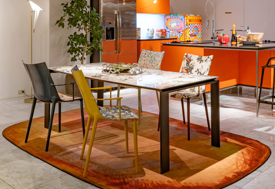 トーヨーキッチンスタイル　Kartell　カルテル　リバティ　liberty