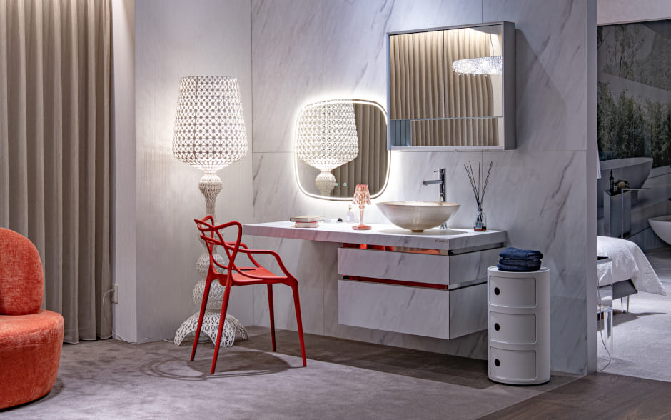 トーヨーキッチンスタイル　Kartell　カルテル　マスターズ　チェア