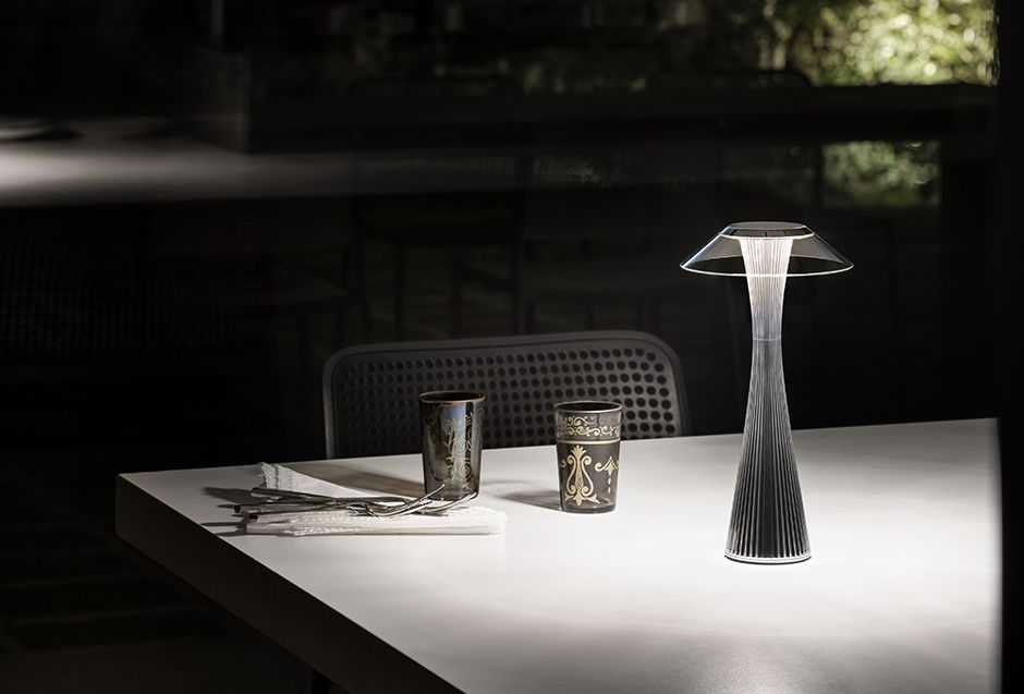 Kartell カルテル アウトドア照明