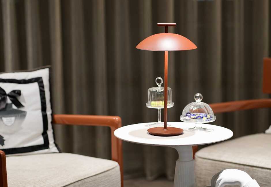 Kartell カルテル アウトドア照明