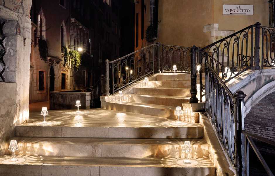 Kartell-IN-LOVE_1